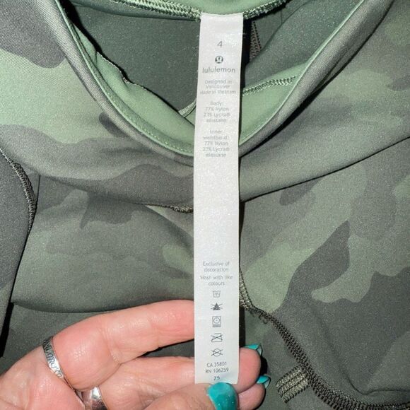 Lululemon Invigorate High-Rise Crop 23"
Heritage 365 Camo Green Twill Multi - Picture 4 of 15